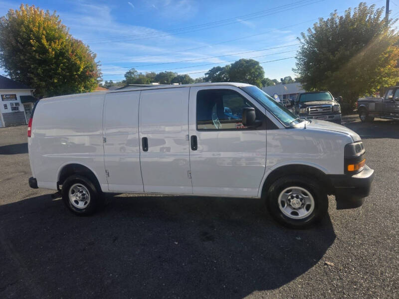 2018 Chevrolet Express 2500