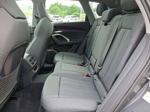 2025 Audi Q5 quattro Premium Plus TFSI