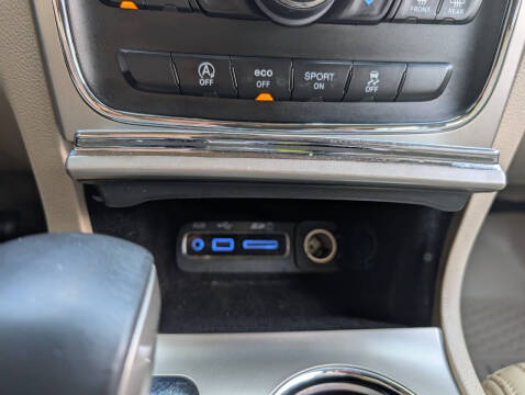 2016 Jeep Grand Cherokee Laredo