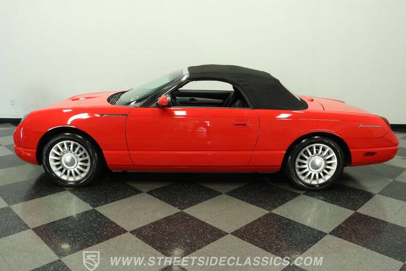 2005 Ford Thunderbird Deluxe