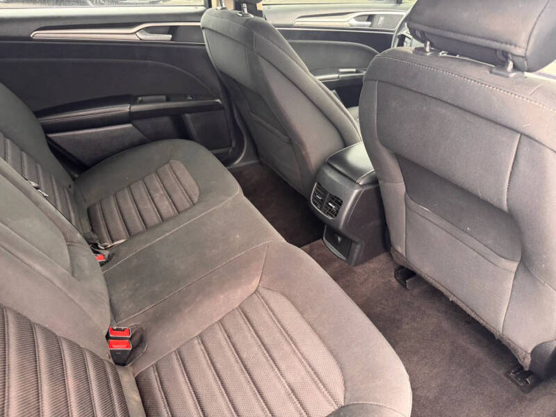 2019 Ford Fusion SE