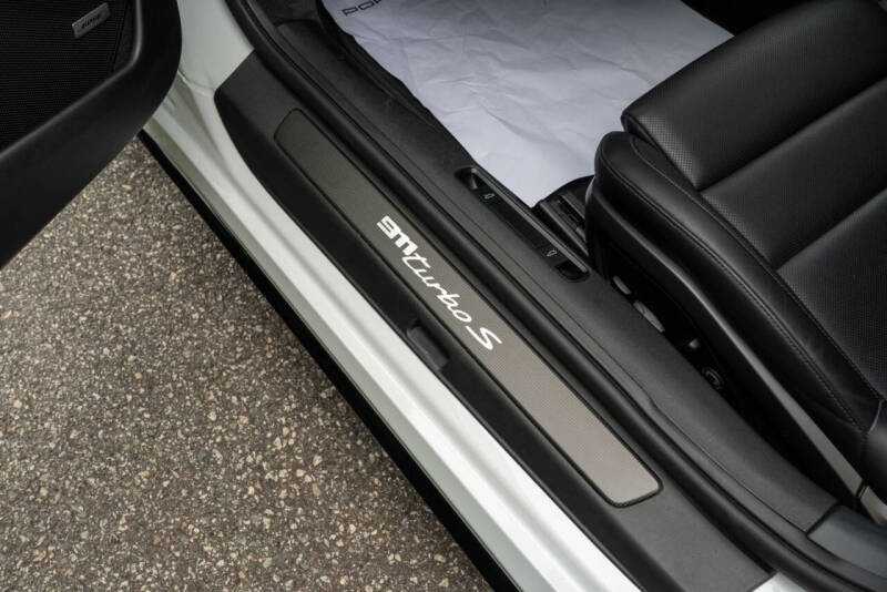 2021 Porsche 911 Turbo S