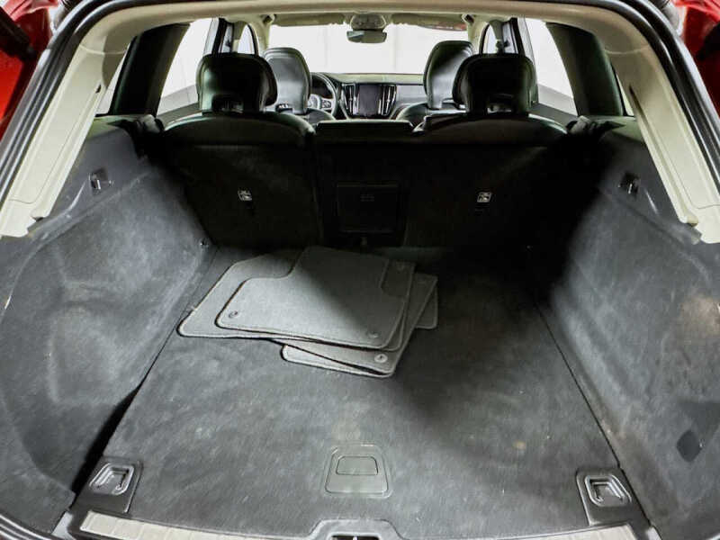 2023 Volvo XC60 B5 Core