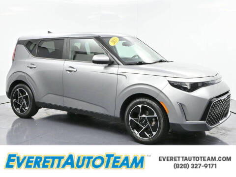 2023 Kia Soul EX