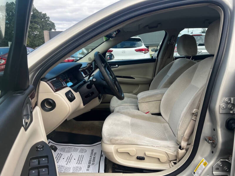 2011 Chevrolet Impala LS