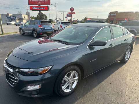 2021 Chevrolet Malibu for sale at BILL'S AUTO SALES in Manitowoc WI