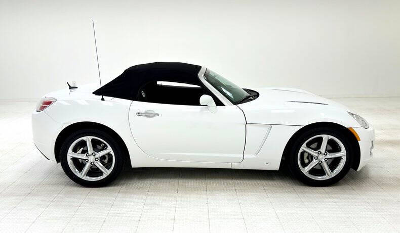 2008 Saturn SKY