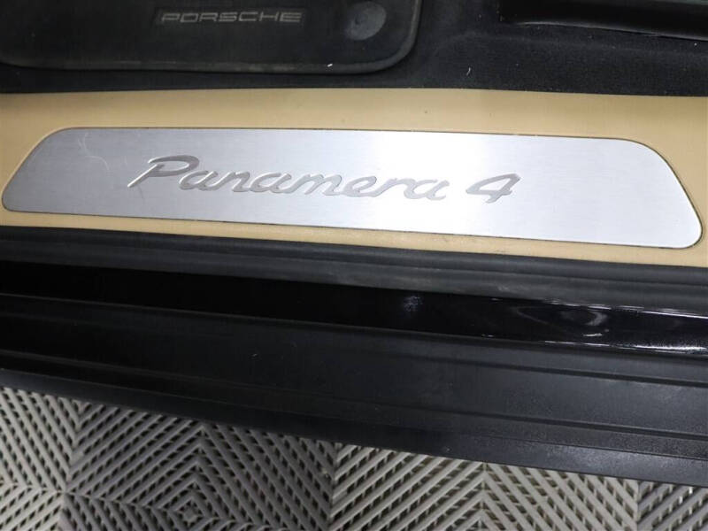 2020 Porsche Panamera