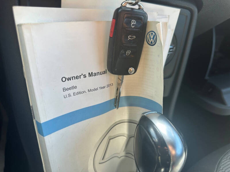 2013 Volkswagen Beetle 2.5L Entry PZEV