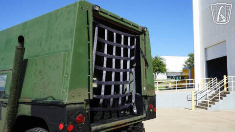 1991 AM General Hummer