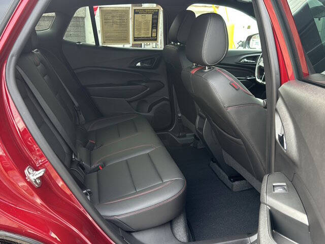 2025 Chevrolet Trax RS