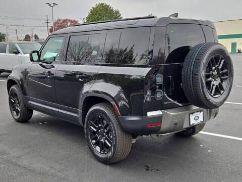 2026 Land Rover Defender 110 P300 S