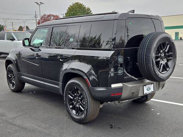 2026 Land Rover Defender 110 P300 S