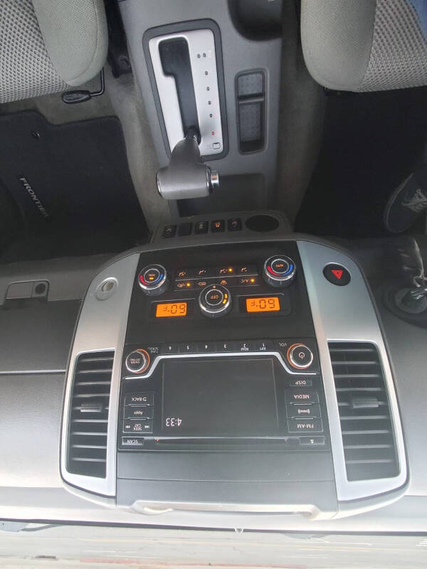 2016 Nissan Frontier SV