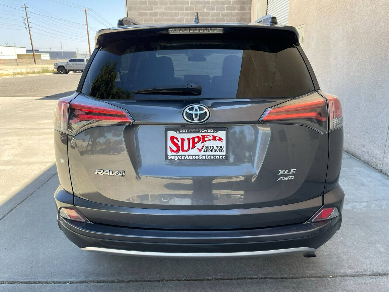 2018 Toyota RAV4 for sale at Super Auto Sales Modesto in Modesto, CA