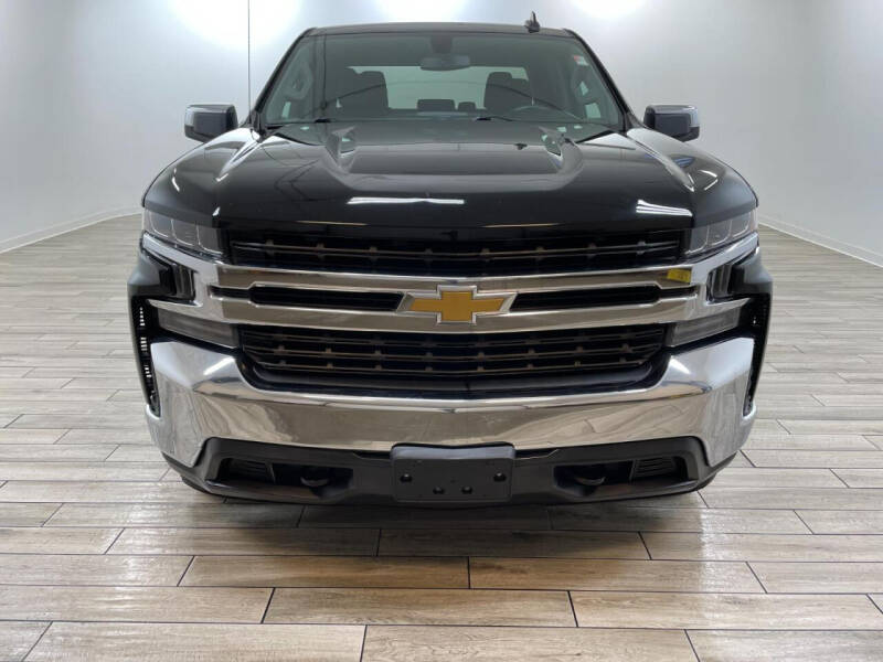 Used 2020 Chevrolet Silverado 1500 LT with VIN 1GCRYDED6LZ219824 for sale in Florissant, MO