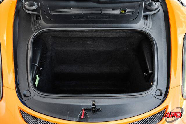 2016 Porsche Cayman GT4