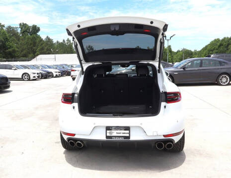 2017 Porsche Macan S