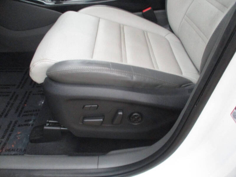 2017 Kia Sorento SX V6