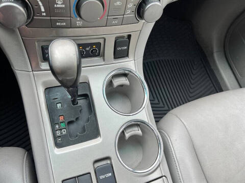 2011 Toyota Highlander