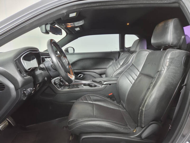 2016 Dodge Challenger SRT 392