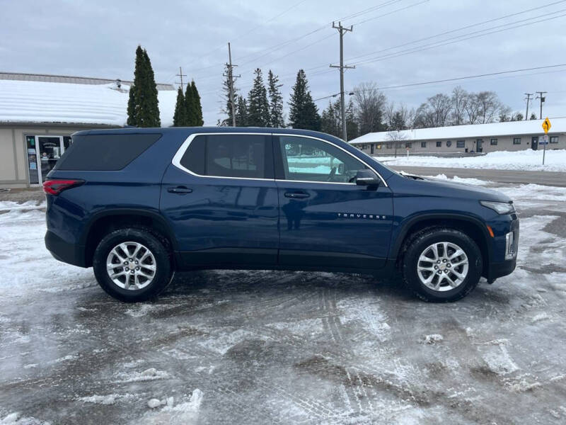 2022 Chevrolet Traverse LS
