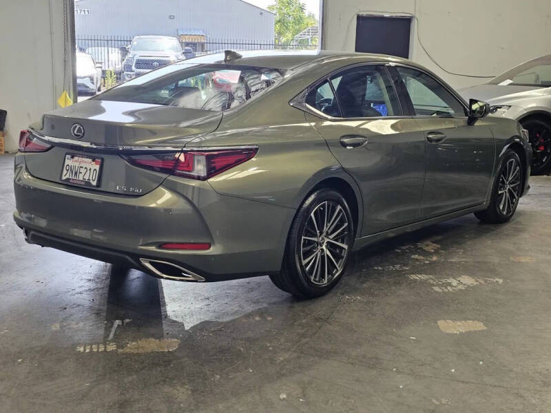 2024 Lexus ES 350