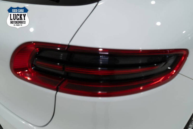 2018 Porsche Macan
