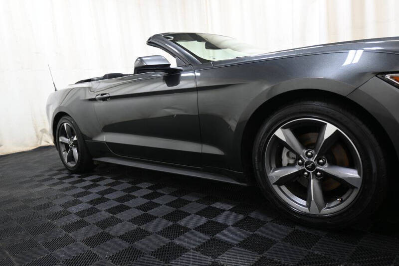 2016 Ford Mustang V6
