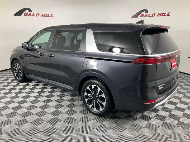 2024 Kia Carnival EX