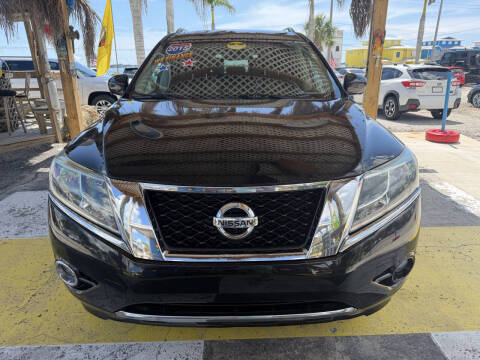 2015 Nissan Pathfinder Platinum