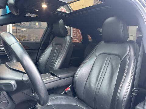 2020 Lincoln MKZ Hybrid Reserve