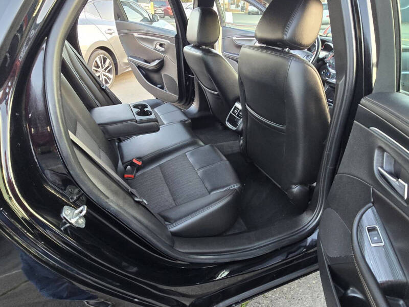 2019 Chevrolet Impala LT