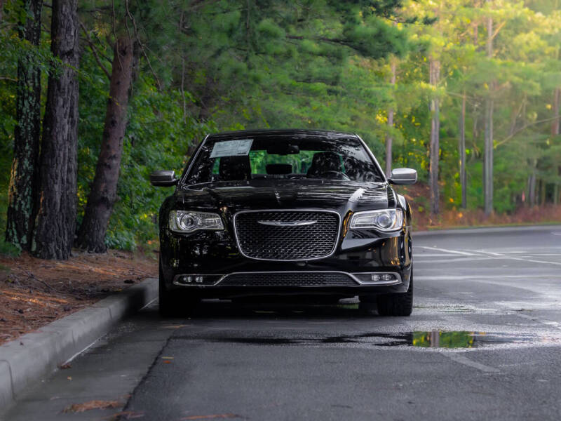2016 Chrysler 300 C Platinum