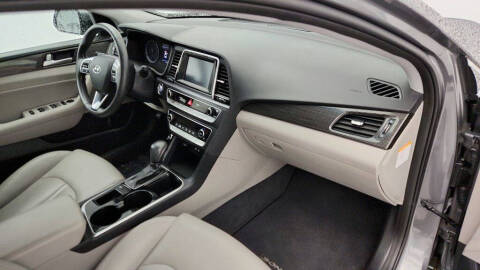 2018 Hyundai Sonata Hybrid