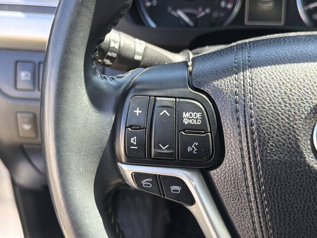 2016 Toyota Highlander
