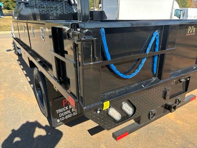 2024 Chevrolet Silverado 5500HD