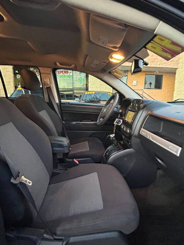 2017 Jeep Compass Sport