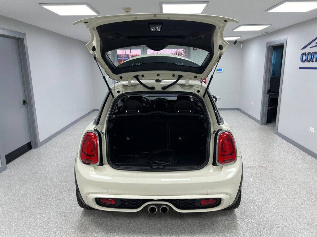 2018 MINI Hardtop 2 Door for sale at Conway Imports in   Streamwood, IL