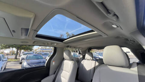 2017 Toyota Sienna Limited 7-Passenger