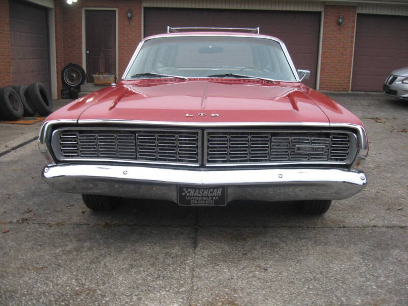 1968 Ford Country Squire