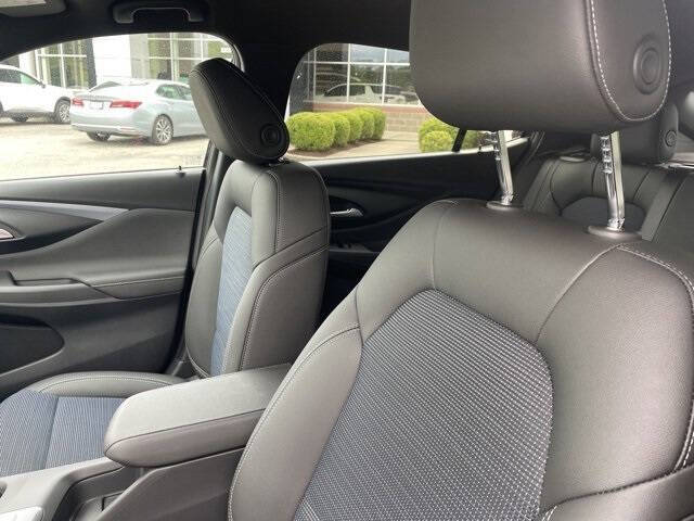 2025 Buick Envista Preferred