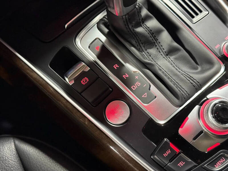 2016 Audi Q5 2.0T quattro Premium Plus