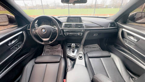 2018 BMW 3 Series 330i xDrive