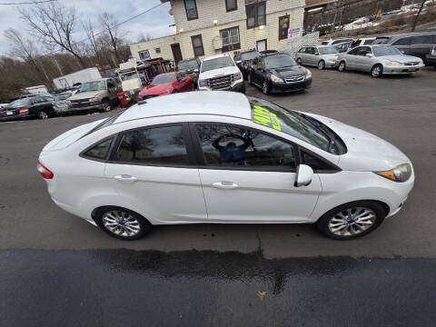2014 Ford Fiesta SE