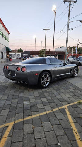 2004 Chevrolet Corvette