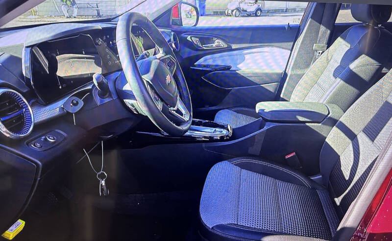 2025 Chevrolet Trax LT