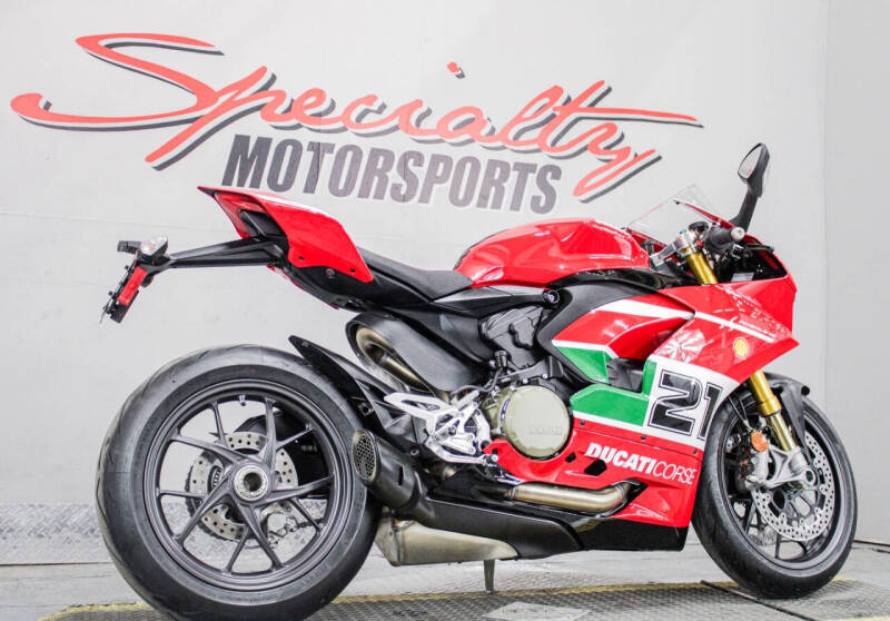 2022 Ducati Panigale V2 Bayliss