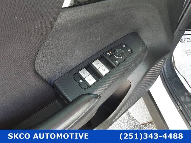 2023 Mitsubishi Outlander ES