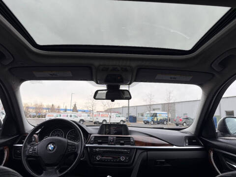 2014 BMW 3 Series 320i xDrive